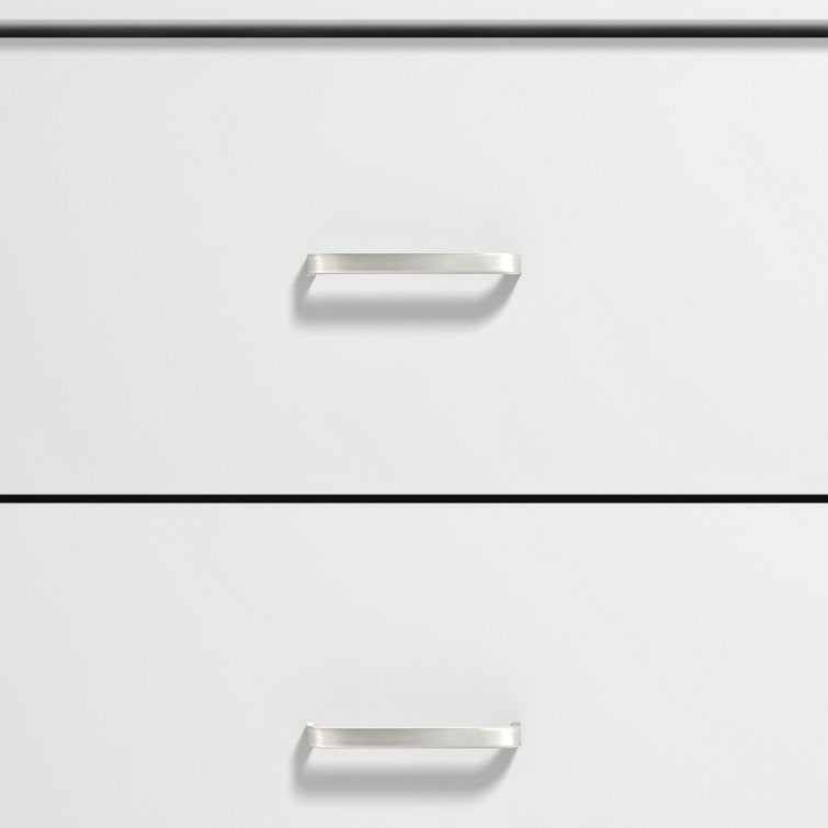 5 Drawer 31.5'' W Dresser